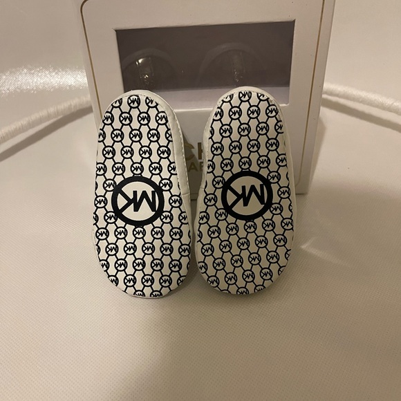 Michael Michael Kors Baby Shoes - Picture 2 of 5